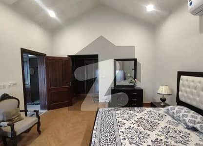 Umer Block 10 Marla Slightly Used House Ideal Location Near To Park Mosque Commercial For Sale