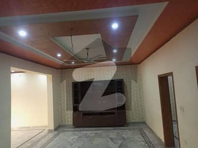 غوری گارڈن غوری ٹاؤن,اسلام آباد میں 2 کمروں کا 6 مرلہ بالائی پورشن 25.0 ہزار میں کرایہ پر دستیاب ہے۔