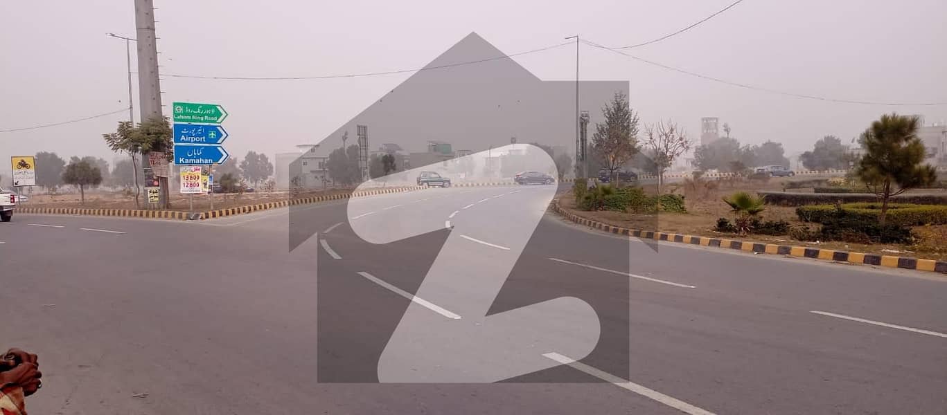Commercial Plot Of 9 Marla Is Available For sale In Khayaban-e-Amin - Block C