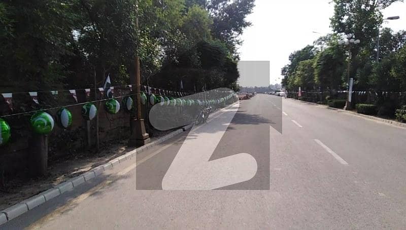 الکبیر ٹاؤن - فیز 2 الکبیر ٹاؤن,رائیونڈ روڈ,لاہور میں 3 مرلہ کمرشل پلاٹ 90.0 لاکھ میں برائے فروخت۔