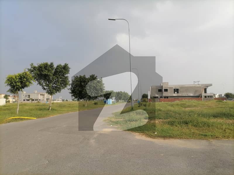 4 Marla Commercial Plot Unique Option Hot Location Godden Chance For Investment In DHA Phase 8 Block Z2 For Sale