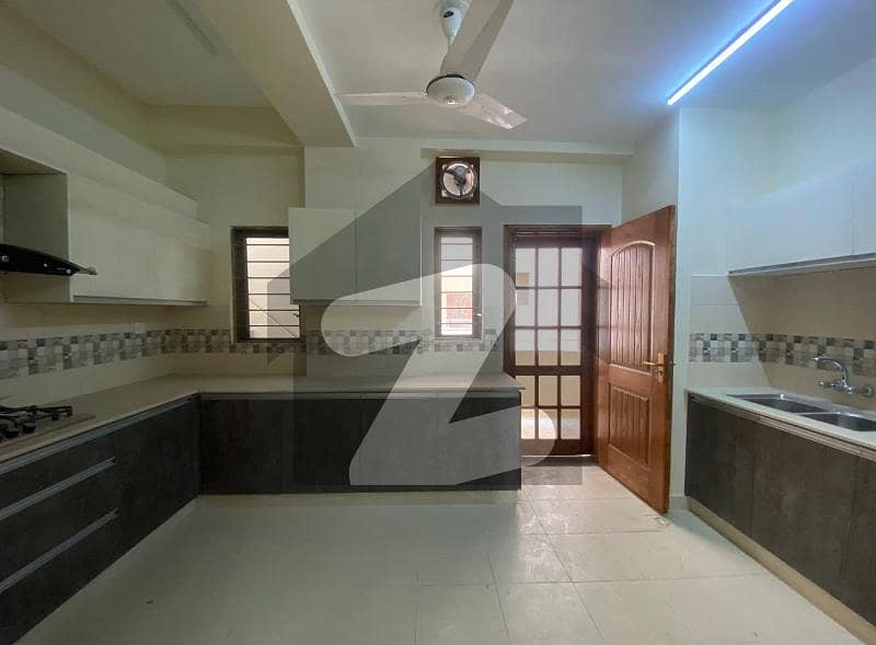 Brand New Luxury 03 Bedroom Apartment On 4th Floor For Sale On Urgent Basis On Investor Rate In Askari Tower 03 DHA Phase 05 Islamabad For Sale