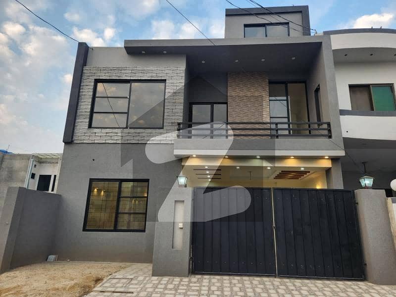 7.5 Marla Brand New Modern House For Sale In Audit And Account Society Lahore