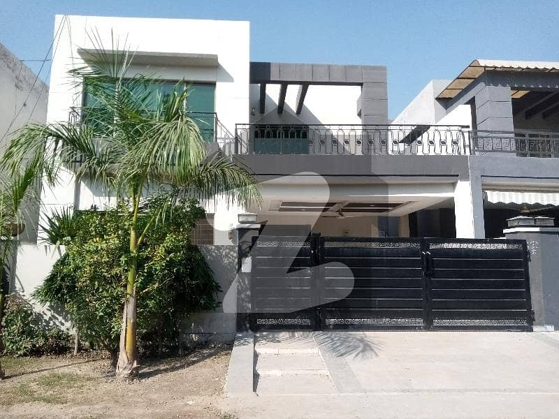10 MARLA HOUSE FOR RENT 10 MARLA HOUSE FOR RENT