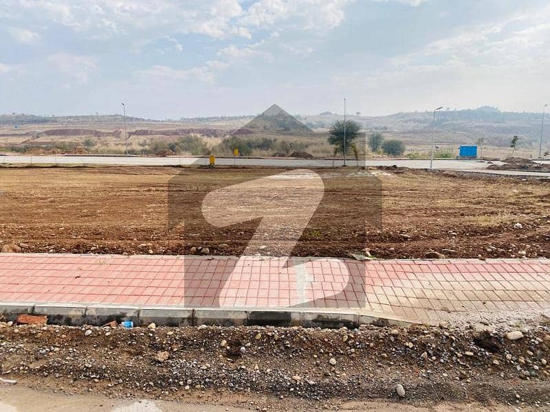 10 Marla Plot, Sector F-2, Phase 8, Bahria Town
