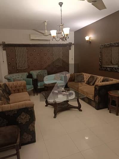 3 Bed Drawing Lounge Well Maintained Shaheed-E-Millat Road