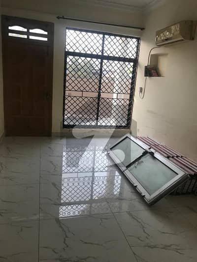 I 8/3 NEAR TO KACHNAR PARK GROUND PORTION 3 BED BASEMENT HALL 150K FINAL