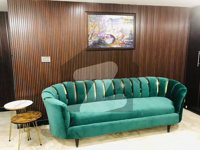 خیابان قائد اعظم لاہور میں 4 کمروں کا 5 مرلہ مکان 1.6 کروڑ میں برائے فروخت۔