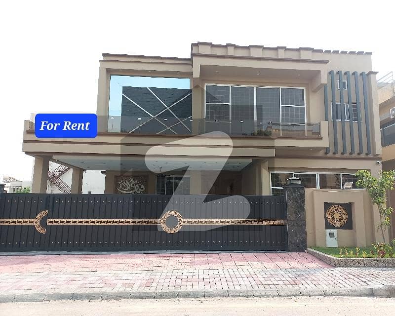 1 kanal 3 Bedroom Ground portion For Rent in Bahria Town phase 4