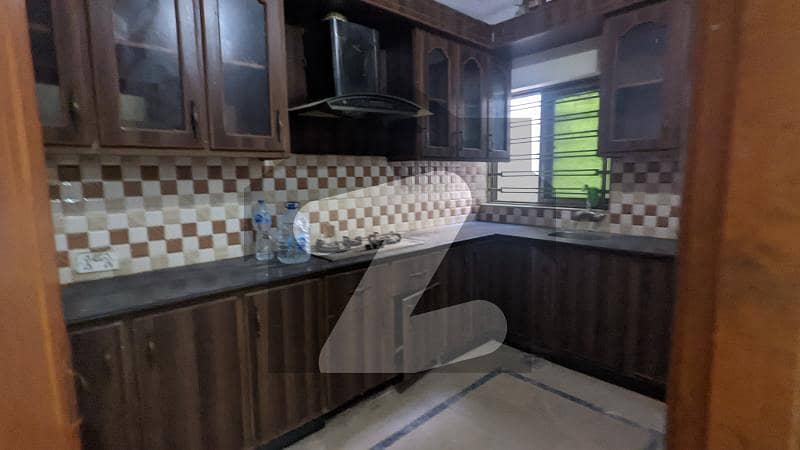 12 marla Upper Portion available for Rent in G-15 12 marla Upper Portion available for Rent in G-15