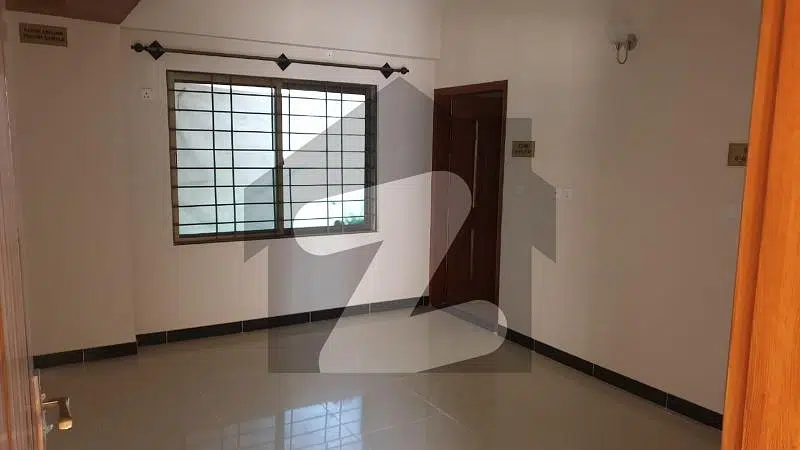 2600 Square Feet Flat Available For Sale In Askari 5 - Sector E If You Hurry