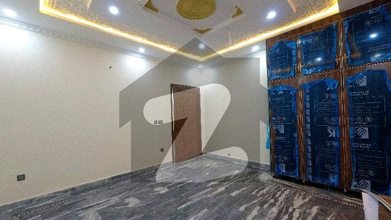 بیدیاں روڈ لاہور میں 2 کمروں کا 4 کنال فارم ہاؤس 4.0 کروڑ میں برائے فروخت۔