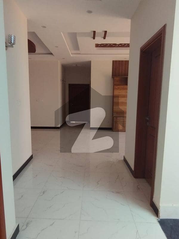 Precinct 8(250sqy) villa available for sale in minimum price in bahria town karachi