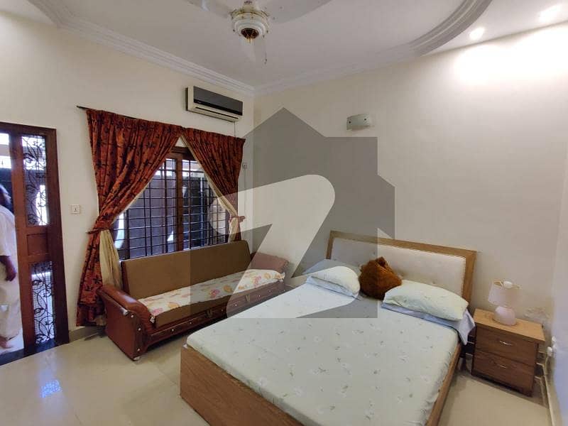 نارتھ ناظم آباد ۔ بلاک ایچ نارتھ ناظم آباد,کراچی میں 6 کمروں کا 9 مرلہ مکان 4.5 کروڑ میں برائے فروخت۔
