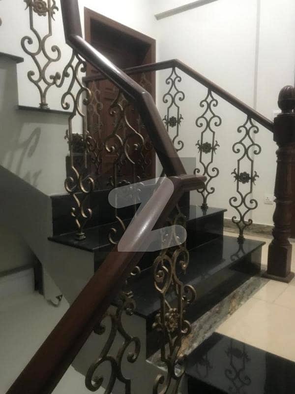 UPPER PORTION FOR RENT F-6 UPPER PORTION FOR RENT F-6