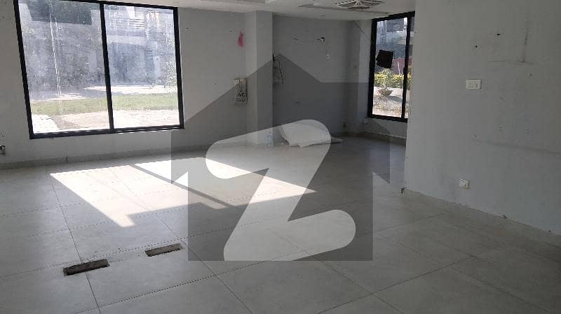 I. 9 Best Office 1600 Sq. Feet Marble Flooring Huge Car Parking Near To Dry Port And Metro Bus Stop For Rent