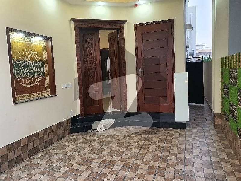 5 MARLA BRAND NEW HOUSE | NEAR TO PARK | URGENT FOR SALE | PRIME LOCATION