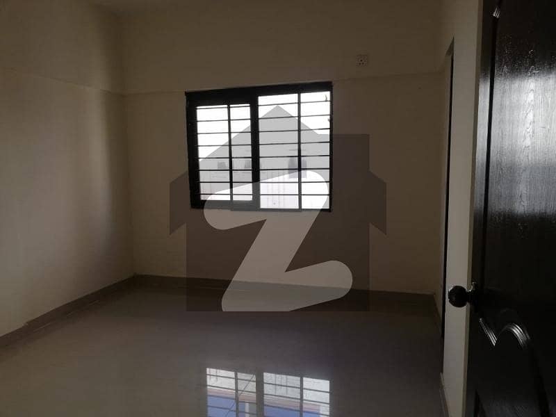 صائمہ عریبین ولاز گداپ ٹاؤن,کراچی میں 3 کمروں کا 6 مرلہ فلیٹ 1.15 کروڑ میں برائے فروخت۔