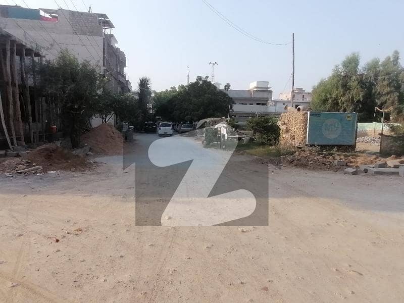 400 Sq Yard Open Plot In Gulistan E Kaneez Fatima Society Block 1