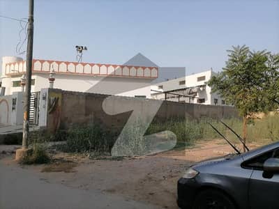 400 Square Yards Residential Plot For sale In Gulshan-e-Kaneez Fatima - Block 4 Karachi