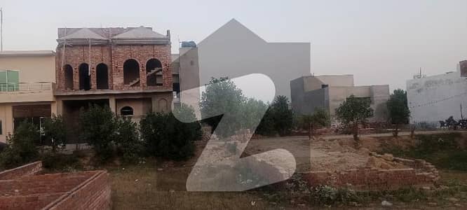بدو کے لاہور میں 3 مرلہ رہائشی پلاٹ 18.5 لاکھ میں برائے فروخت۔