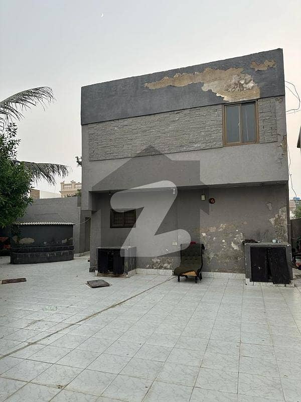 ڈی ایچ اے فیز 6 ڈی ایچ اے ڈیفینس,کراچی میں 4 کمروں کا 18 مرلہ مکان 4.9 کروڑ میں برائے فروخت۔