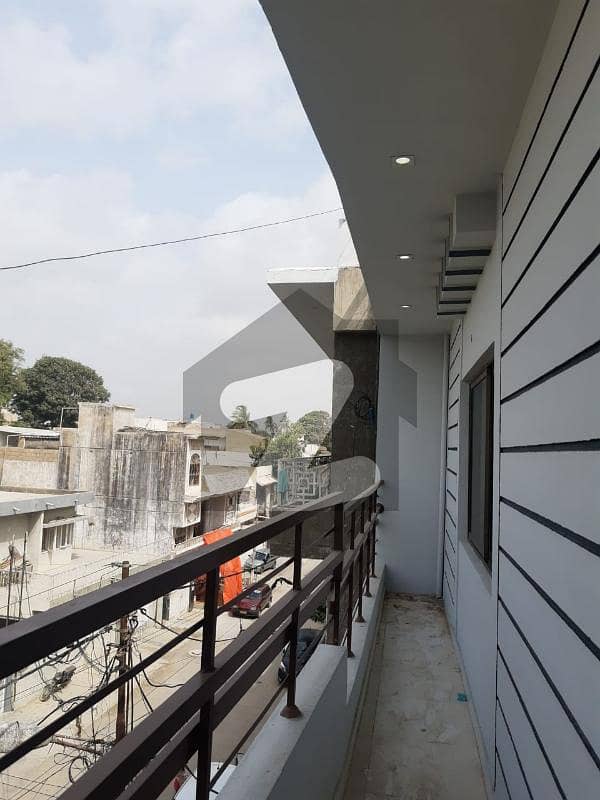 240 SQUARE YARDS PORTION FOR SALE IN GULSHAN E IQBAL BLOCK 1,13 D