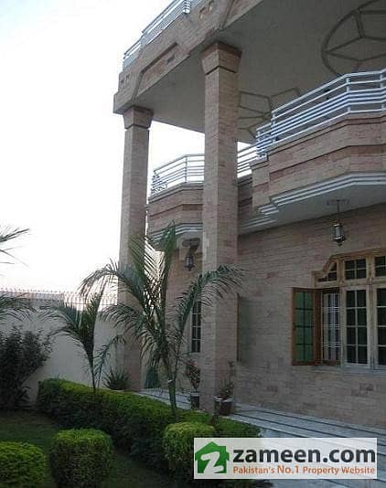 Triple Storey House in (Wazirabad) Awan House Triple Storey House in (Wazirabad) Awan House