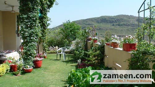 Beautiful Scenic House for Immediate Sale Beautiful Scenic House for Immediate Sale
