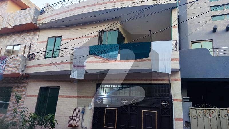 7 Marla Dubble storey House available for sale near Butt Chowk township college Road Lahore