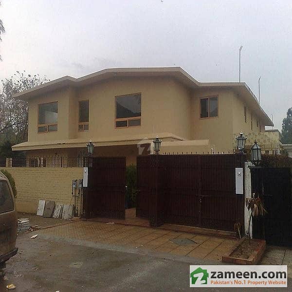 Double Storey Corner House for Sale
