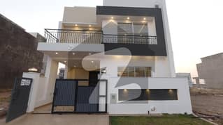 House In Bahria Enclave For Sale