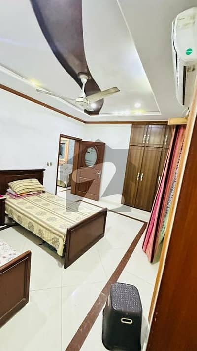 بحریہ ٹاؤن ۔ بلاک بی بی بحریہ ٹاؤن سیکٹرڈی,بحریہ ٹاؤن,لاہور میں 3 کمروں کا 5 مرلہ مکان 2.15 کروڑ میں برائے فروخت۔