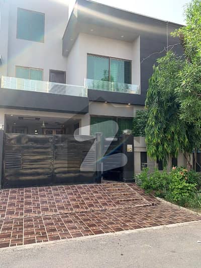 5 Marla Slightly Used House Available For Sale In Block CC Sector D Bahria Town