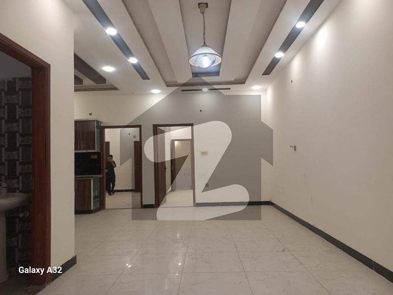 Prime Location 190 Square Yards Flat For sale Is Available In Karachi Administration Employees - Block 8