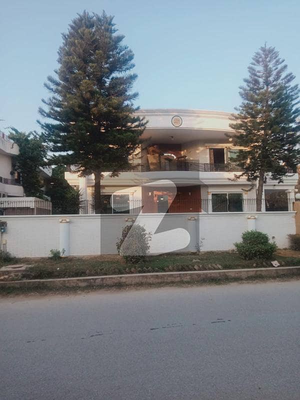 F11 House Available For Sale F11 House Available For Sale