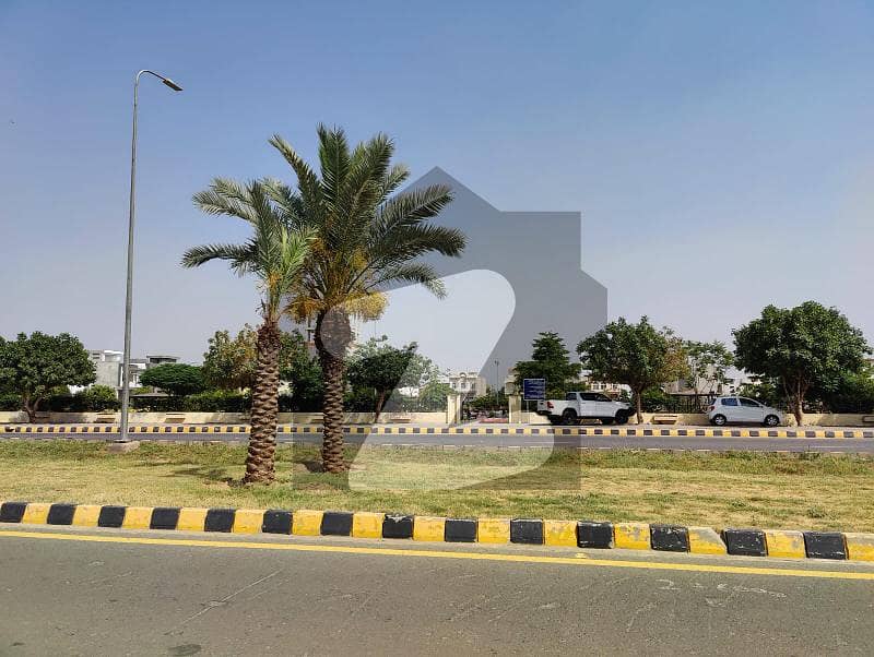 DHA PHASE 9 TOWN BLOCK E 4 MARLA COMMERCIAL REASONABLE DEAL BEST FOR BUSINESS