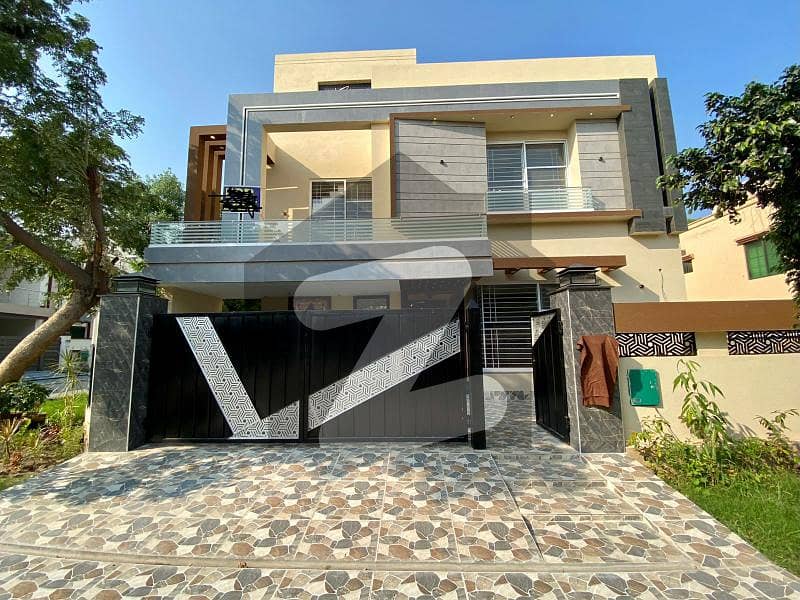 10 MARLA BRAND NEW LUXURY LOWER PORTION FOR RENT IN GULBHAR BLOCK BAHRIA TOWN LAHORE