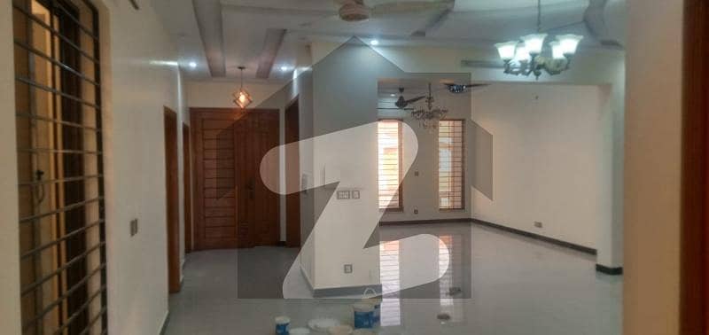 upper portion available for rent inG-15 G-16