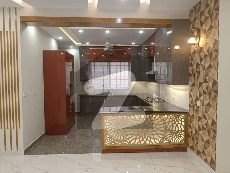 A Beautiful And Brand-New Lavish Upper Portion For Rent In Overseas