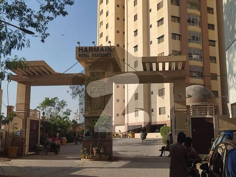 رائل رسدنکے گلشنِ اقبال ٹاؤن,کراچی میں 3 کمروں کا 7 مرلہ فلیٹ 70.0 ہزار میں کرایہ پر دستیاب ہے۔