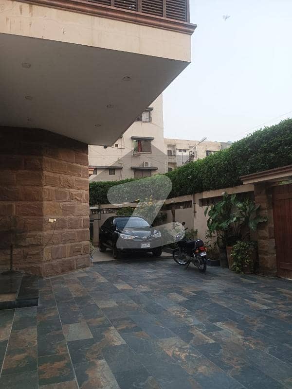 600 Sq. Yds. Well Maintained Super Luxury Proper 2 Unit Bungalow With Basement For Sale At B Street, DHA Phase 5 Extension