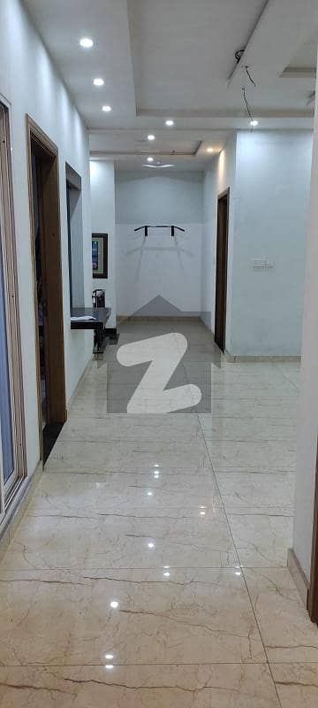 ماڈل سٹی ٹو ستیانہ روڈ,فیصل آباد میں 4 کمروں کا 7 مرلہ مکان 2.1 کروڑ میں برائے فروخت۔