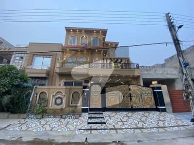 12 MARLA TRIPLE STOREY TRIPLE HEIGHT LOBBY HOUSE FOR SALE IN MILITARY ACCOUNT