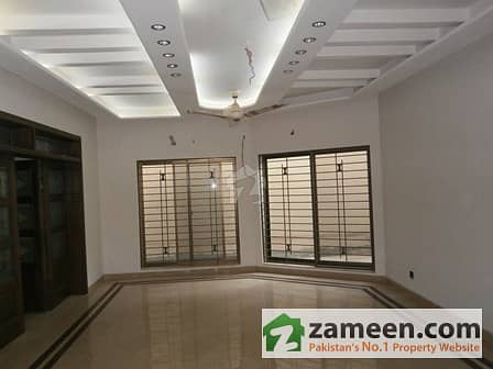 Mazhar Muneer Designed, 1 Kanal Brand New Brand New Bungalow Having Basement, For Sale