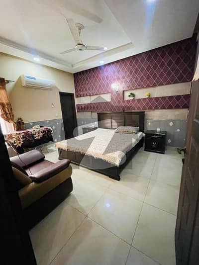 مسلم ٹاؤن فیصل آباد میں 4 کمروں کا 12 مرلہ مکان 2.9 کروڑ میں برائے فروخت۔