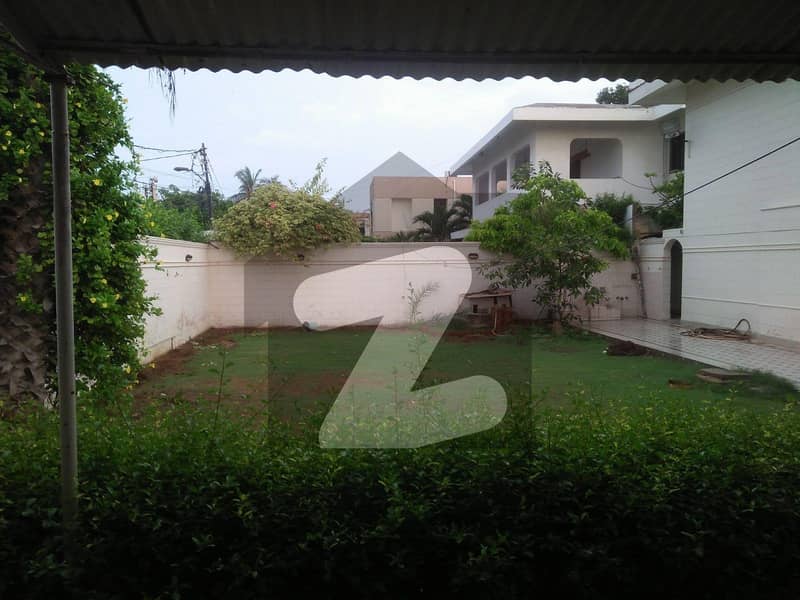 600 Yards Corner Bungalow Available For Sale At Dha Phase 5 B