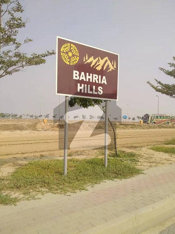 بحریہ ہلز بحریہ ٹاؤن کراچی,کراچی میں 1 کنال رہائشی پلاٹ 1.3 کروڑ میں برائے فروخت۔