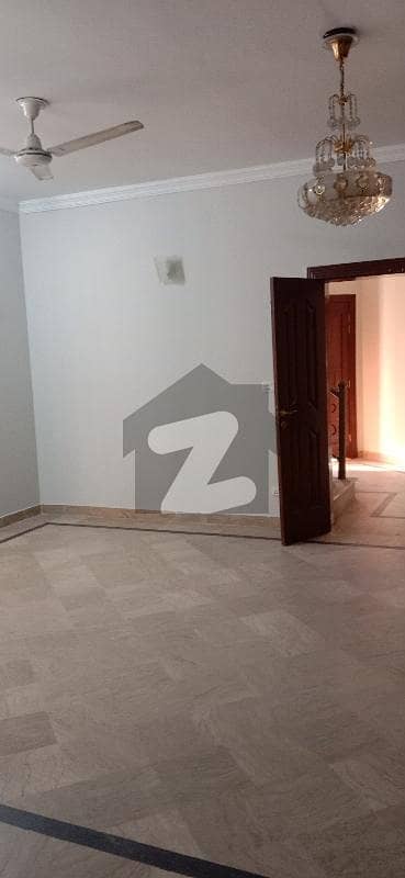 10 Marla Upper Portion Available For Rent In Bahria Town Phase 2