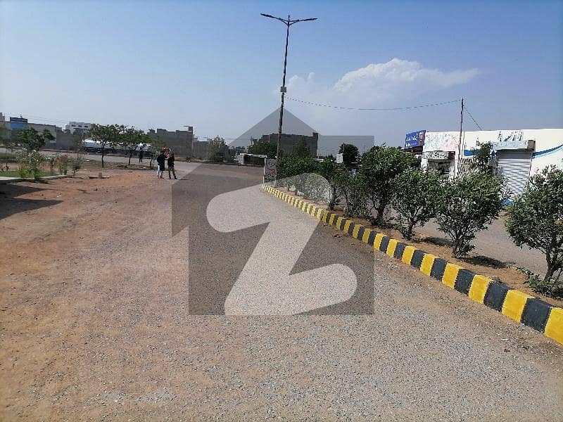 Get In Touch Now To Buy A 200 Square Yards Residential Plot In Gulshan-e-Falaknaz